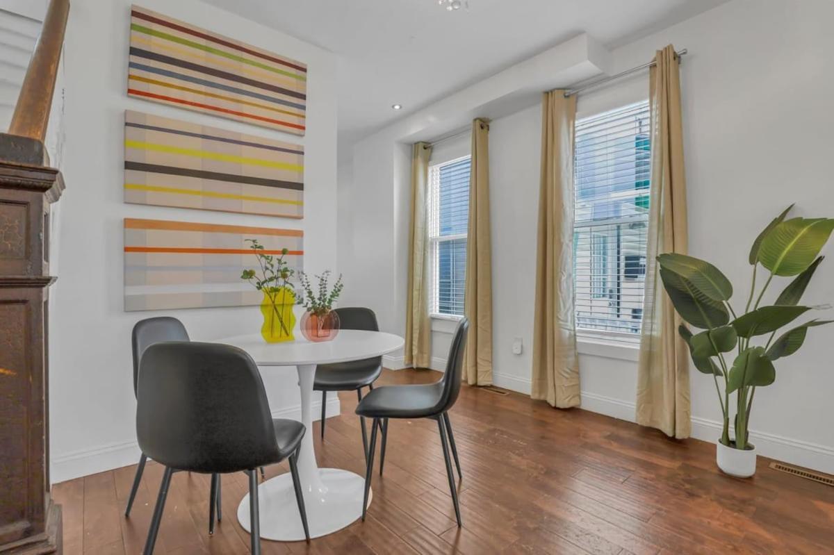 Ferienhaus Housepitality - The Game House - 2 Br Columbus