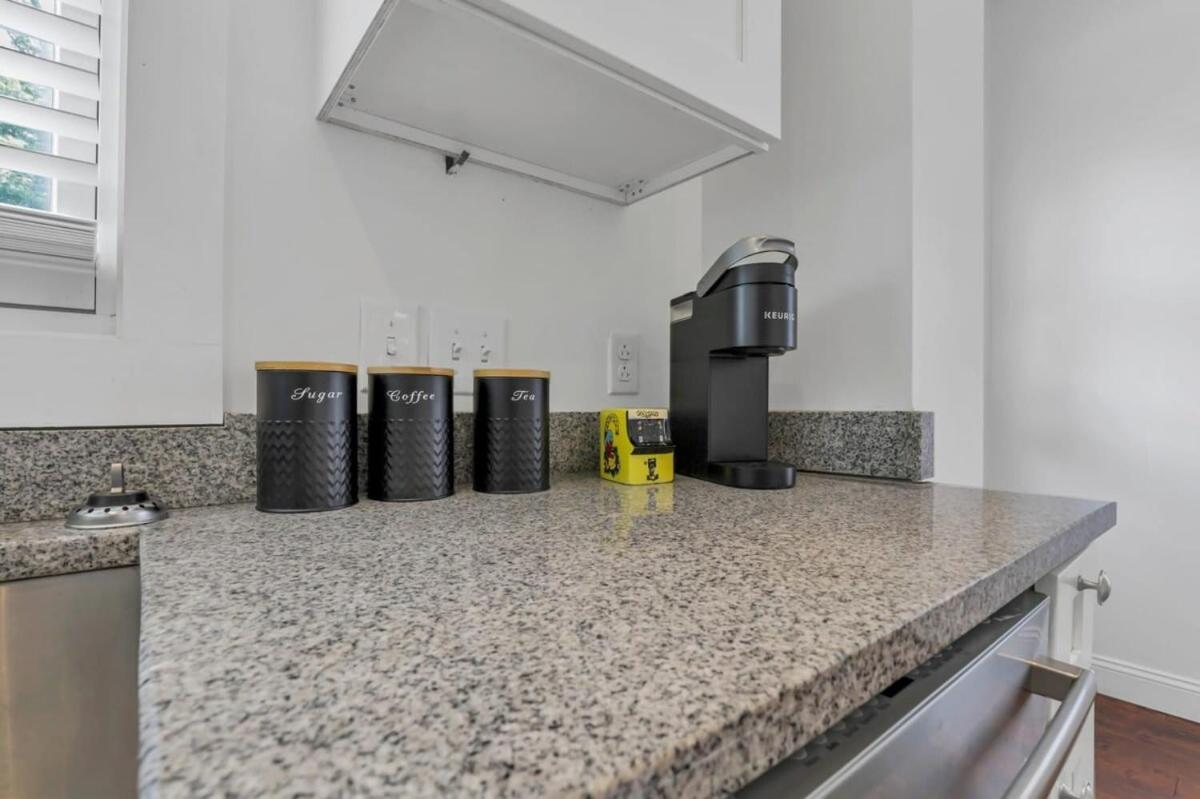 Housepitality - The Game House - 2 Br Ferienhaus